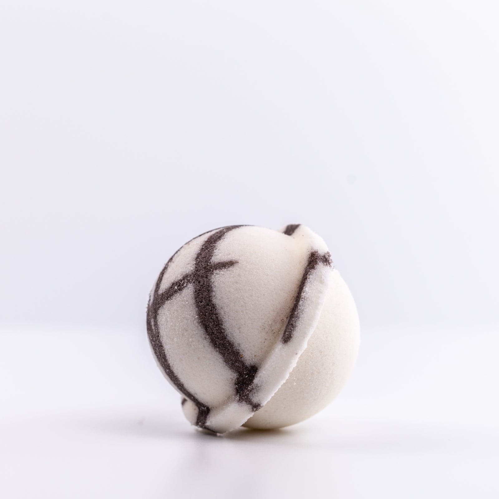Coconut Bath Bomb - Image 6